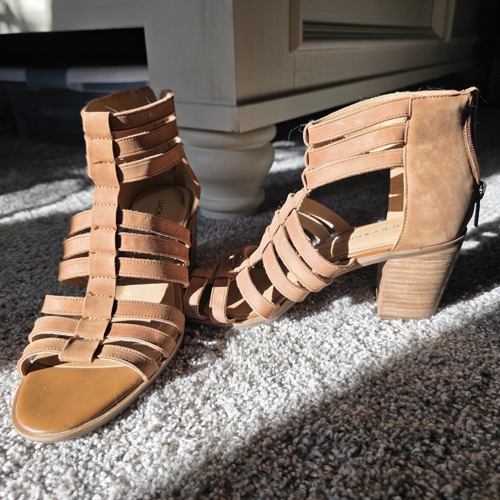 Lucky Brand Tan Strappy Block Heel Sandals